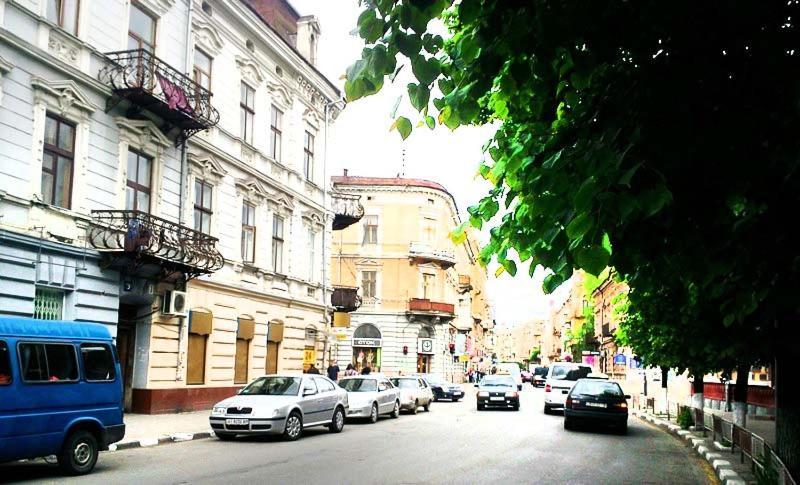 איוונו-פרנקיבסק Apartment In The City Center מראה חיצוני תמונה